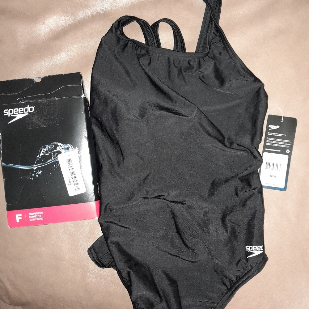 Speedo Competitive Women's Black One-Piece Swimsuit Size 12/38